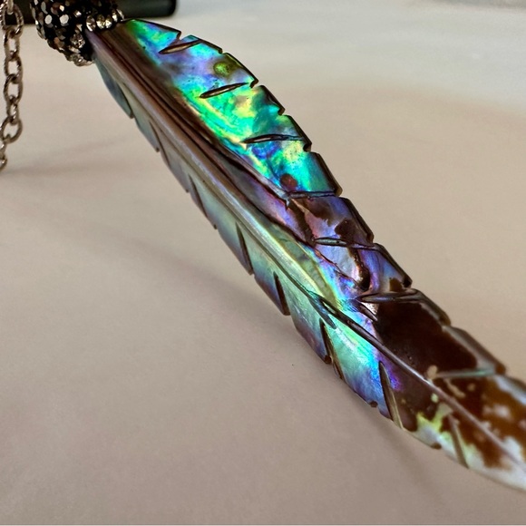 Artisan Jewelry - Elegant Silver Necklace with Iridescent Pendant